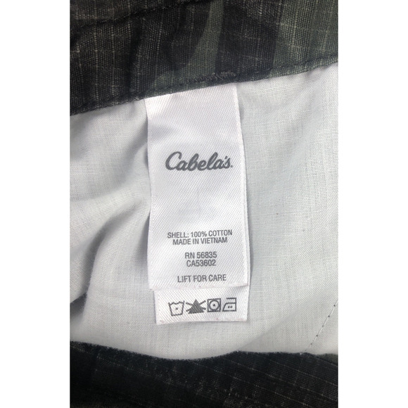 Cabelas Men's Camouflage Shorts Size 40 Cargo Style 6 Pocket Design Green Camo - Picture 6 of 10